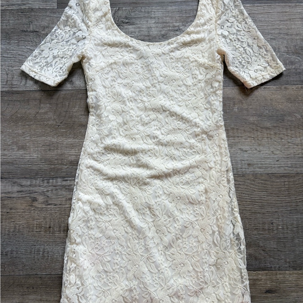 Volcom Cream Sheath Midi Dress Scoop Neck Short Sleeve